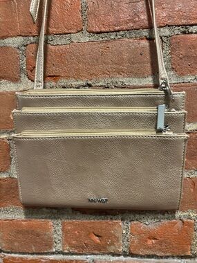 Nine West Gold Metallic Crossbody Wallet Purse with Silver Hardware